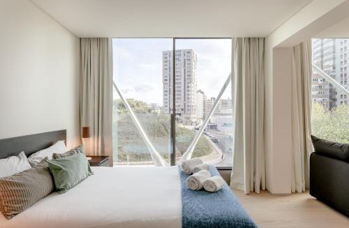 Alto do Pina Apartment | Areeiro Vision Studio by Homing