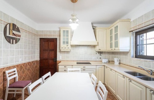 Belverde House | Aroeira Sunny Villa - Heated Pool extra cost