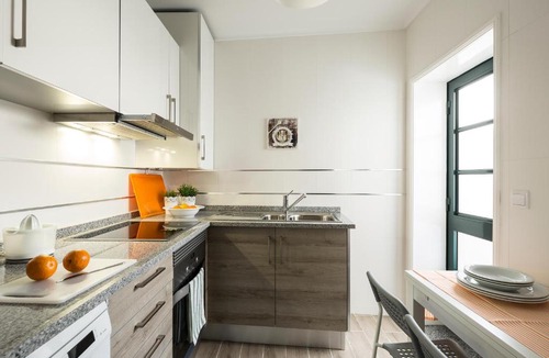 Vera Cruz Apartment | Aveiro Train Flat