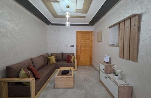 Al Hoceima Apartment | Azure Breeze Retreat - Mediterranean Comfort