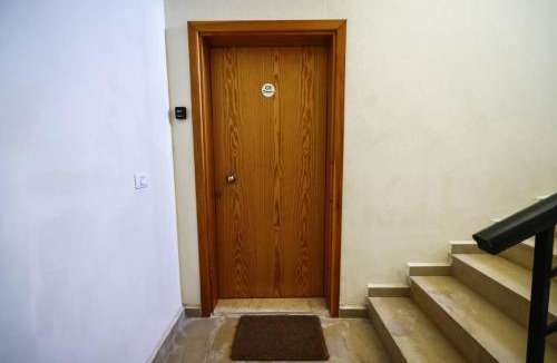 Thoum Apartment | Backyard Seaview 1 BR with 24-7 Electricity