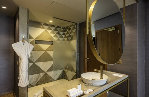 SOUR JDID Hotel | Barcelo Anfa Casablanca