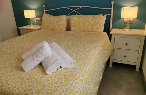Villajoyosa Apartment | Beach front Esther 4 Villajoyosa VACATION RENTALS FROM 11 NIGHTS