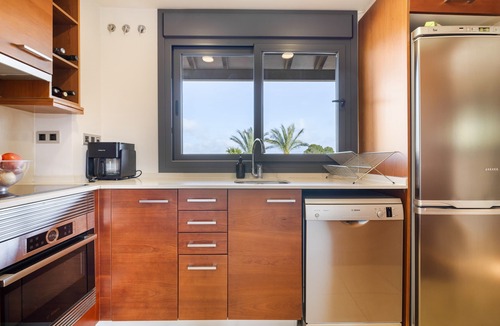 Bonmont Terres Noves House | Beach House with Pool, Air Conditioning, Wi-Fi, and PortAventura Nearby