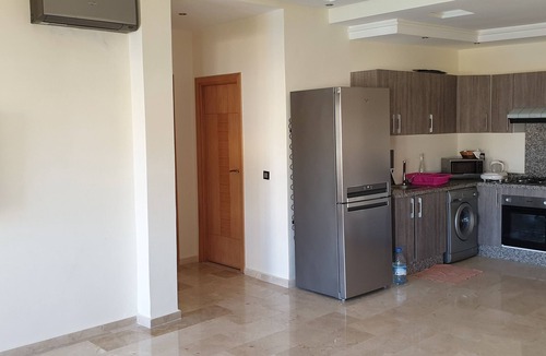 Casablanca Apartment | Beach Resort with Pools and Beach Access