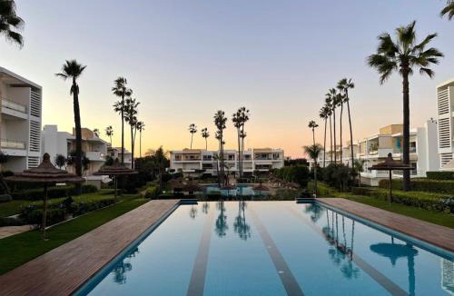 Tamariss Apartment | Beachside Charming Apartment