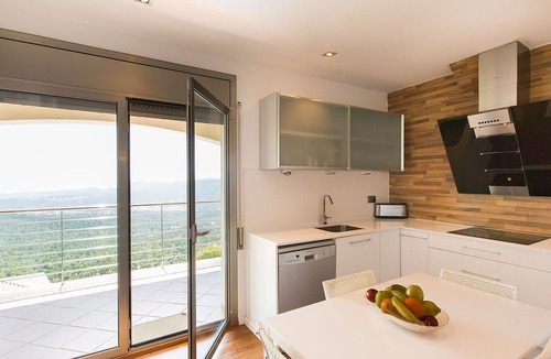 Santa Cristina de Aro House | Beautiful private villa for 8 guests with WIFI, private pool, A/C, TV and patio