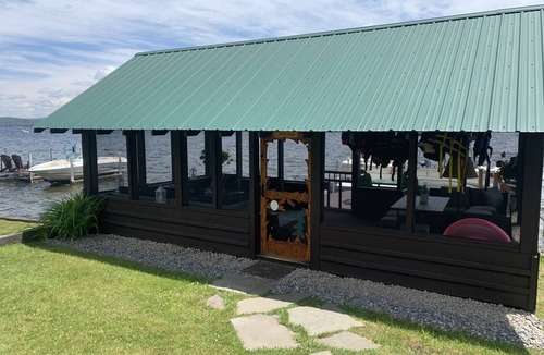 Town of Webb House | Beautiful 4th Lake Home with 3 Kings, Jacuzzi Tub, and Gazebo