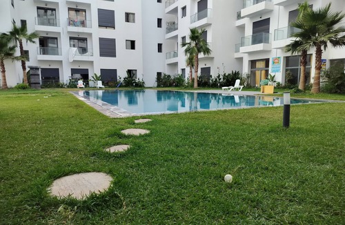 Nouaceur Apartment | Beautiful apartment 5 min from Mohamed 5 Casablanca airport with swimming pool