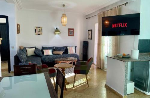 Sidi Bouzid Apartment | Beautiful apartment in front of the sea