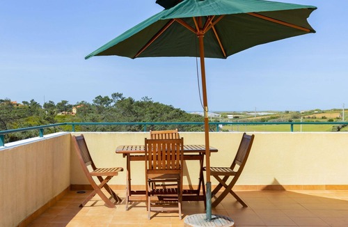 Maceira House | Beautiful private villa for 8 guests with WIFI, TV, terrace, panoramic view and parking
