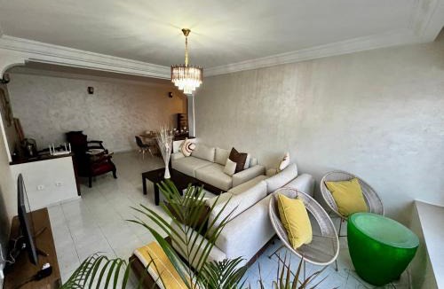 Bourgogne Apartment | Bel appartement avec une belle vue sur la grande mosquée Hassan II et la mer