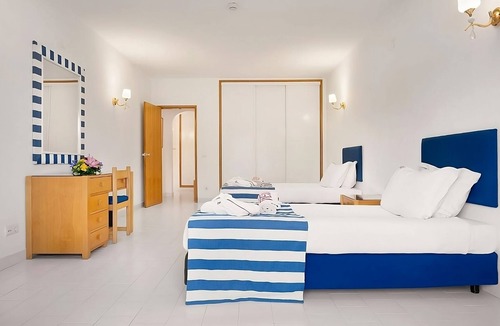 Oura Hotel | Best Place to Unwind! Comfortable 2BR with Kitchen, Pool View, Beachfront!