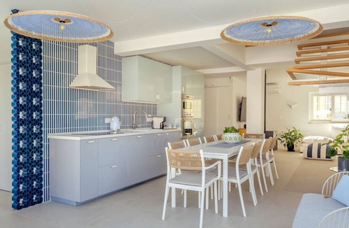 Lagoa de Albufeira Villa | Blue Beach Villa - Coastal Escape