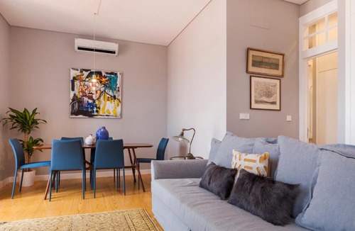 Sao Cristovao e Sao Lourenco Apartment | Breath-Taking River & City View Stunning 3 Bedrooms & 3 Bathrooms With AC Alfama Castle district 1st Floor Apartment