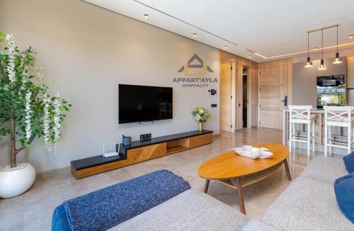 Ain Diab Apartment | Bright Spacious Suite- By Appart'Ayla