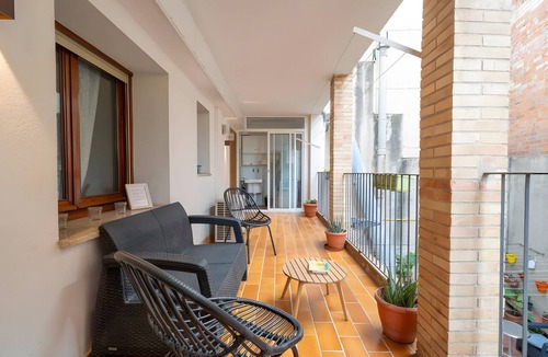 Figueres Apartment | 'Can Jeroni' Apartment in Central Figueres, 5 Minutes' Walk from the Dalí Museum
