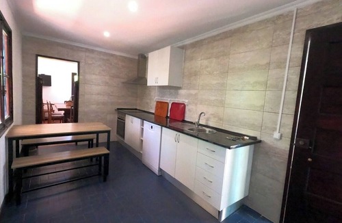 Almada Villa | Caparica, V4 House with garden in Lazarim, Caparic