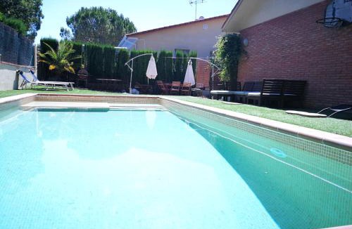 Begues House | CASA BEGUES Cerca deBarcelona y playas