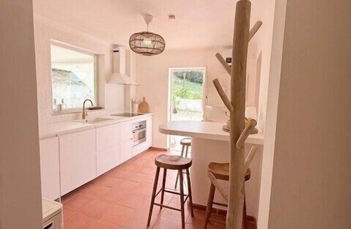 Laje Apartment | Casa Branca – private, air-conditioned, family accommodation with a 6000 m²