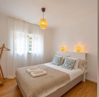 Torres Vedras House | Casa da Vigia - Santa Cruz - Casa com Jardim a 4 Min da Praia