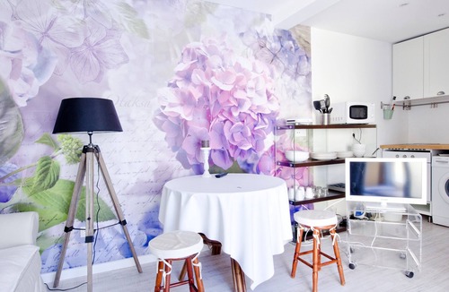 Estoril House | Casa das Hortênsias: Shared Terrace & Wi-Fi in Livramento