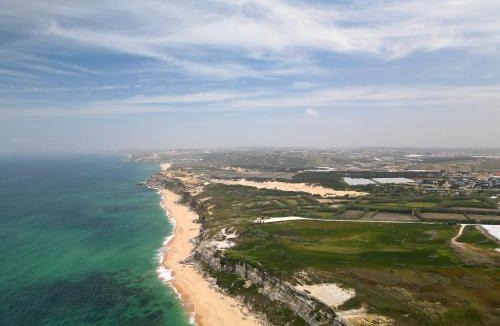 A dos Cunhados Apartment | Casa De Sousa-Refúgio de Surf entre Peniche e Ericeira