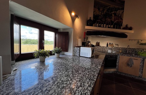 Santiago Maior House | Casa Grande, spacious, stylish two bedroom Casa, close to Castelo de Vide