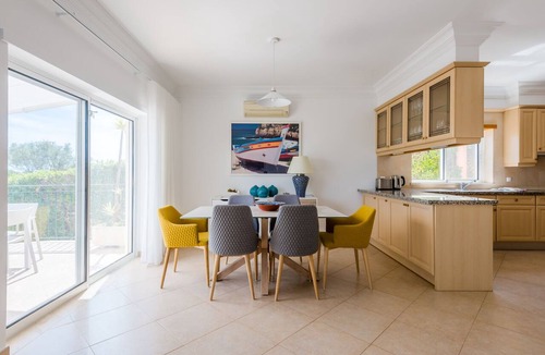 Funchal House | Casa Rosa at Boavista Resort by Interhome