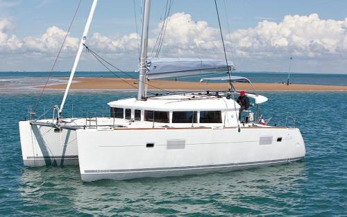 Playa Pobla de Farnals Boat Rental | Catamaran Nora Air