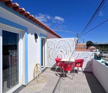 Cavaleiro Apartment | cavaleiro guest house 800 meters from the sea