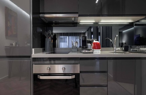 Casablanca Apartment | Central & Chic Coeur De Casablanca Location