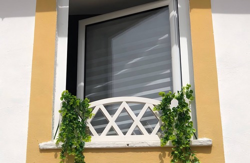 Flor da Rosa Apartment | Charming Secret Rose House – Cozy Retreat for Your Next Vacation