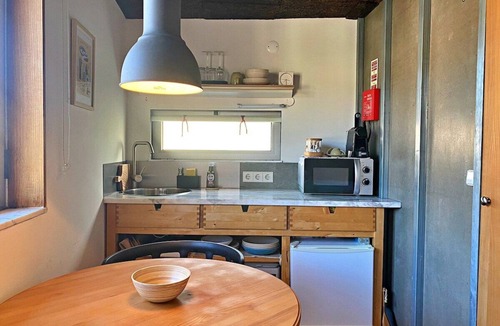 Sao Tiaguinho Apartment | Charming Studio in the Heart of the Thermal Baths