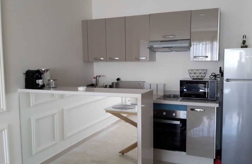 Casablanca Apartment | Chez Miguel- Casablanca daily rental with swimming pool