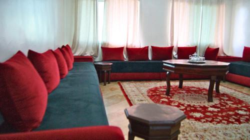 Quartier Al-Atlas Apartment | City Center Stay - Residency W Spacious Aparts, Kingsize Beds, AC, Terrace View, Elevator
