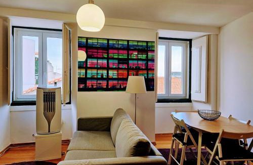 Sacramento Apartment | Contemporary Apartment Chiado
