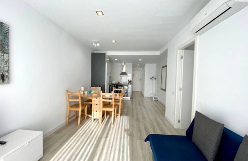 Collblanc y La Torrassa Apartment | Cosy Marbarcelona apartments 12