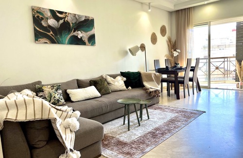 Casablanca Apartment | Cosy Moroccan 2 B/R Flat in the Heart of Casablanca MAARIF