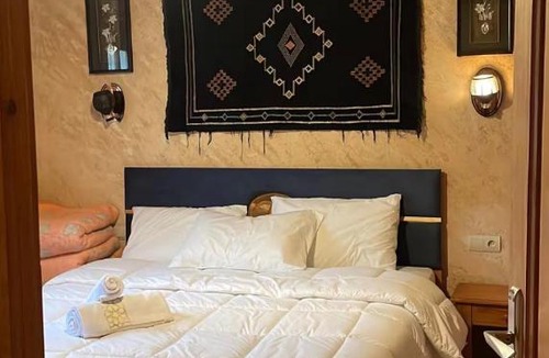 Sidi El Makhfi Ski Chalet | Cosy Nature Hideway