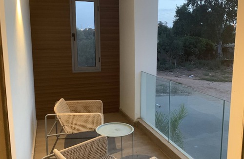 Ain Chock Apartment | Cosy, upscale apartment in California