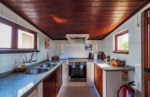 Magoito Cottage | Cottage surrounded by pine trees/private pool/near oceon on Sintra Natural Park