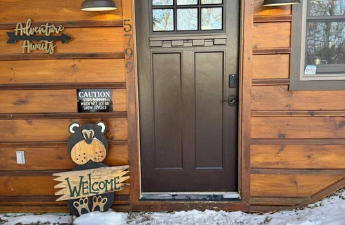 Great Valley Ski Chalet | Cozy 3 bedroom chalet with hot tub in Ellicottville minutes from Holiday Valley.