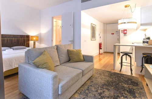 Chiado Apartment | Cozy Downtown Studio by LovelyStay