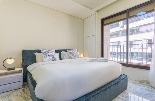 Hamra Apartment | Crest 3-Bedroom Apt & Balcony in Hamra