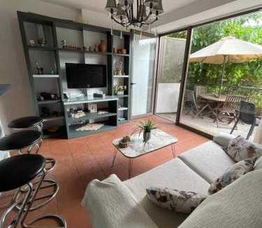Maamelteine Ski Chalet | Duplex in Siwar 1 bedroom next to Rimal wifi