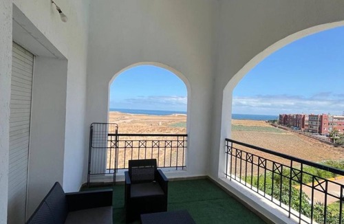El Mansouria Apartment | El Mansouria Résidence Ricoflores Beach: sea view and swimming pool