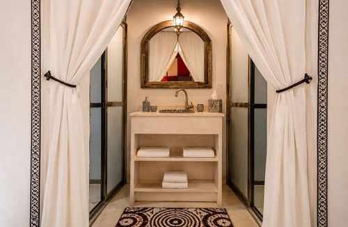 Rissani Bed & Breakfast | Elegance Luxury Camp