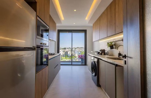 Bni Makada Apartment | Elegant 3BR Apartment - Gym, Terrace & Nice View