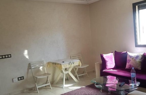 Ain Chock Apartment | Emplacement magnifique
